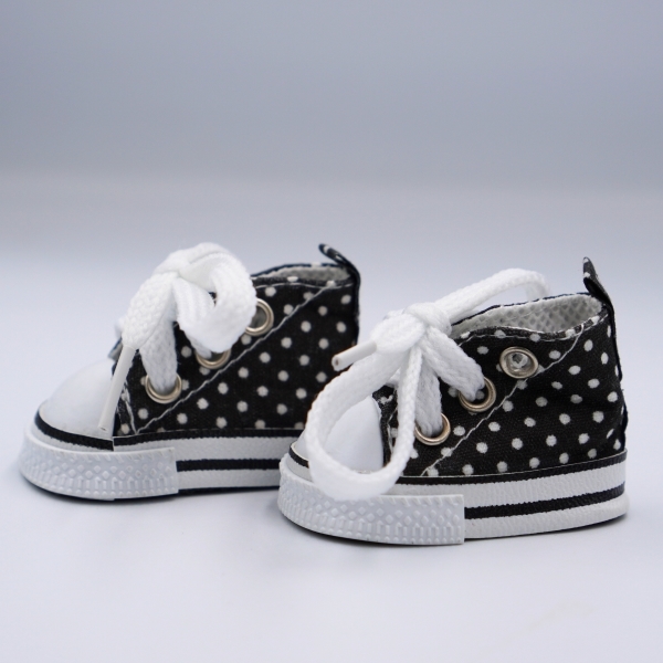 ドット柄スニーカー